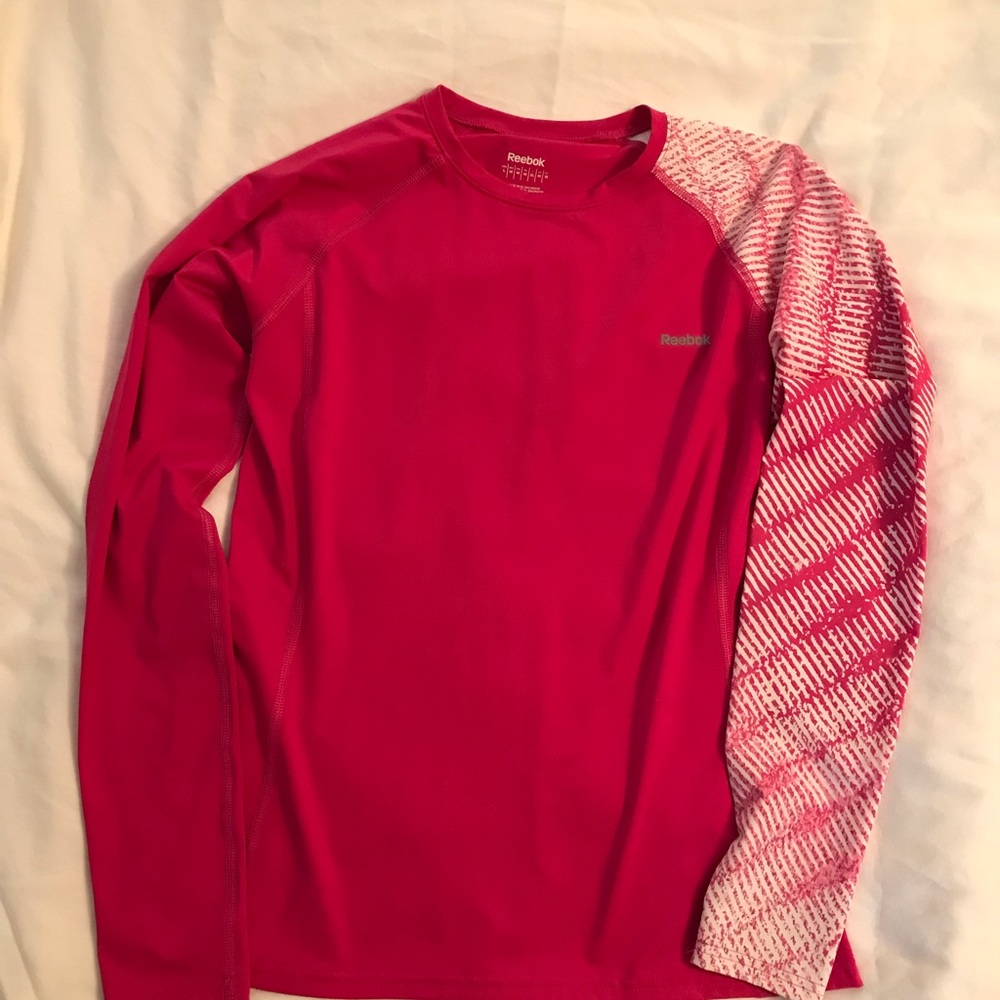 Women’s Athletic swim/rash guard top